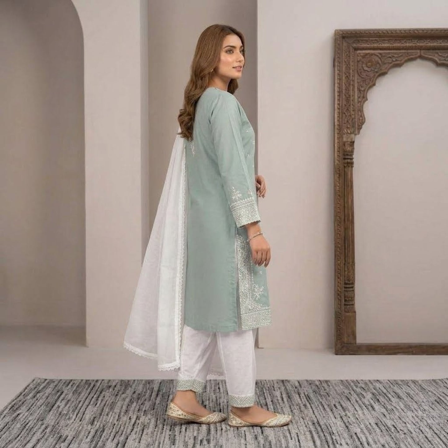 Plain Cotton 3 Piece Magenta Embroidered Suit with Plain Cotton Contrast White Dupatta & Trouser